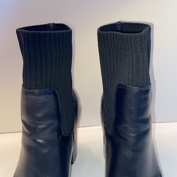 I.D. Required- Women’s Ankle Booties, in a size 6.5 B, Color: Black - Picture 6 of 16